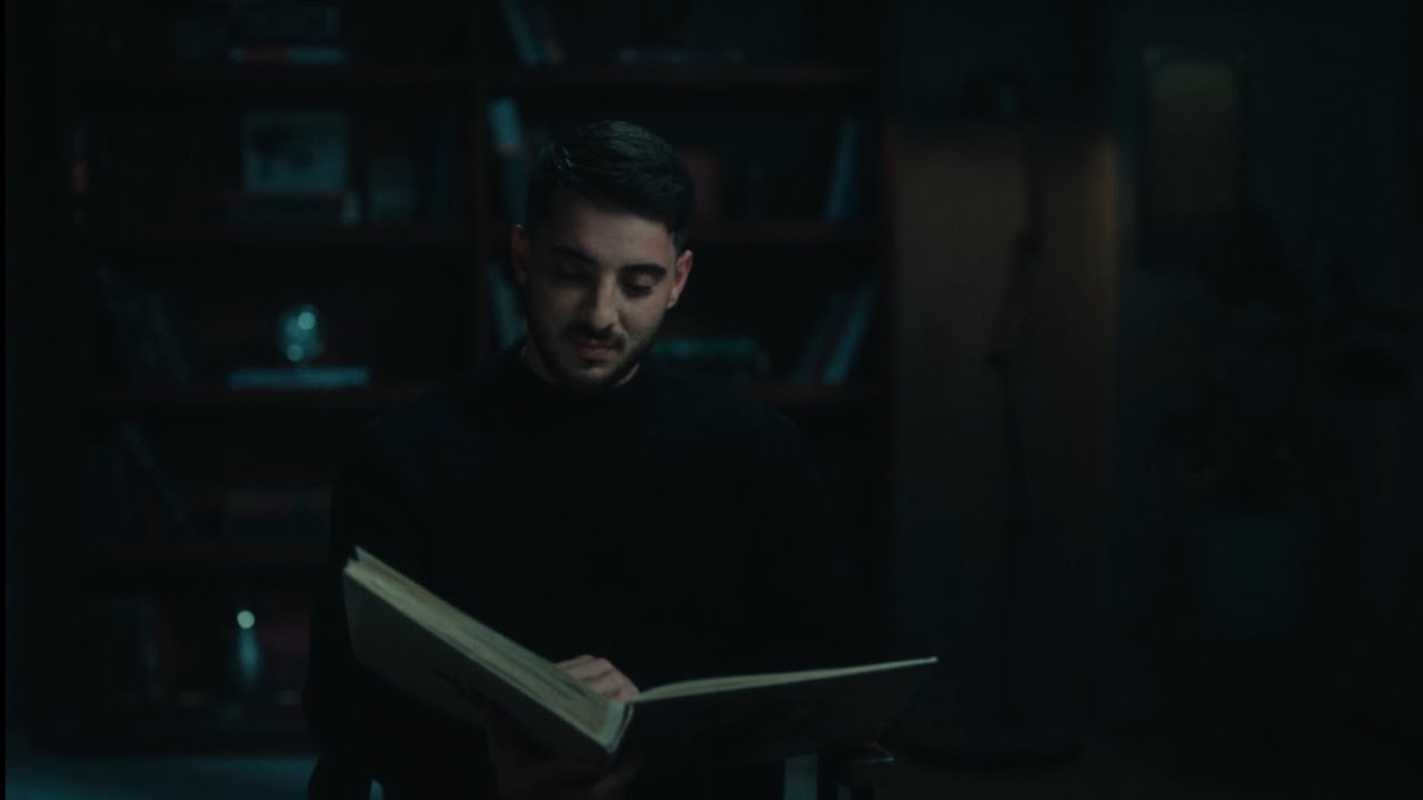 Ati242 - Maraton (Official Video) Mp3 İndir