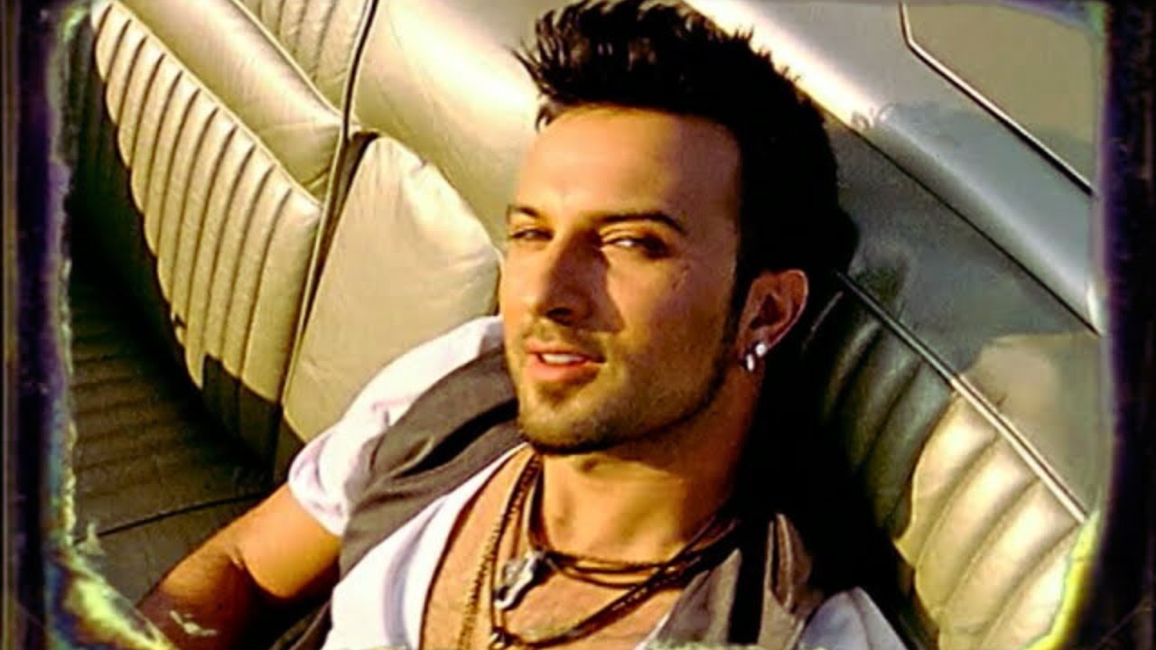 TARKAN - Arada Bir (Official Music Video) Mp3 İndir